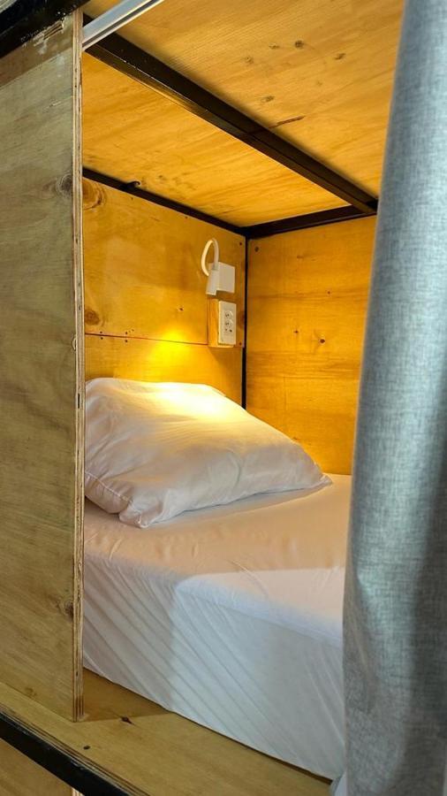 Hostel Hug Brasil Куритиба Екстериор снимка
