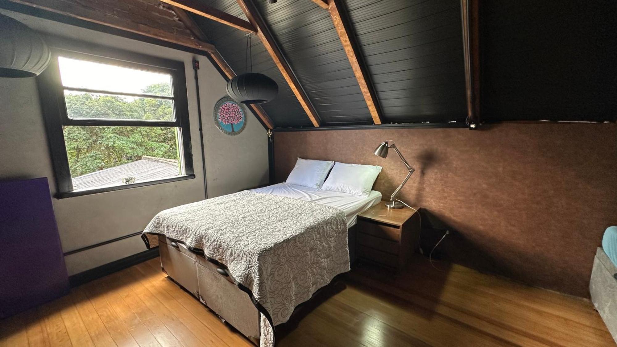 Hostel Hug Brasil Куритиба Екстериор снимка