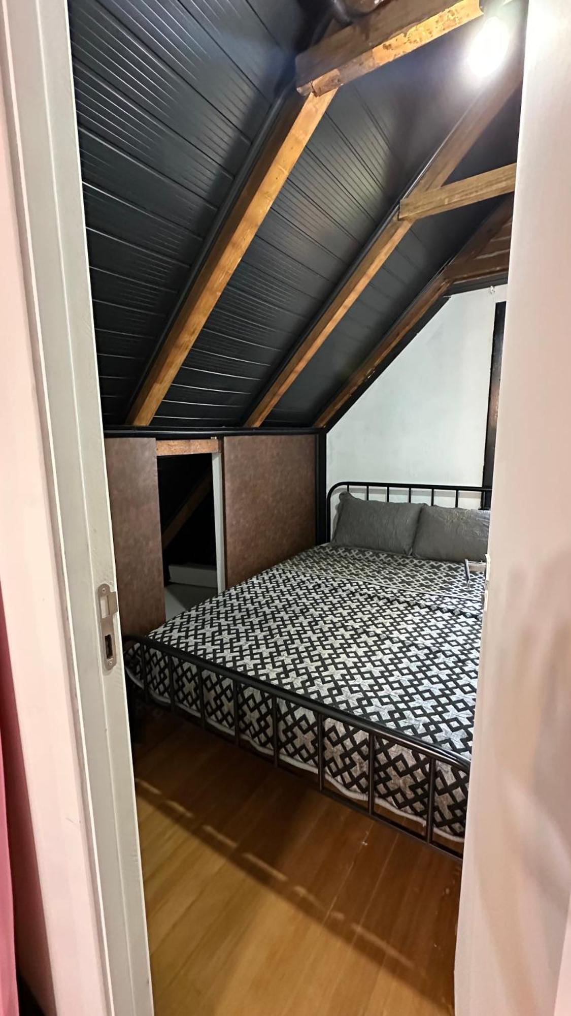 Hostel Hug Brasil Куритиба Екстериор снимка